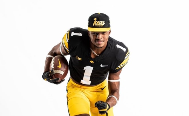 Terrell Washington Jr. will be an early enrollee at the University of Iowa.
