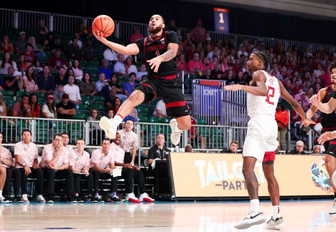 Jared Bynum with a layup against Arkansas. 