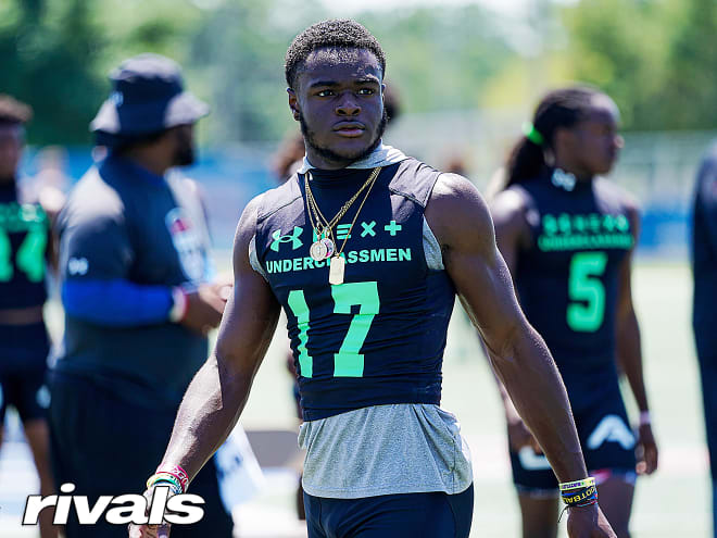 Tennessee is among the top schools for 2024 four-star Rockledge (Fla.) safety Jaylen Heyward. 
