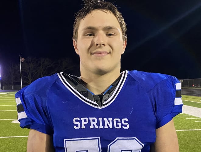 Notre Dame Fighting Irish football recruiting target and four-star offensive guard Billy Schrauth