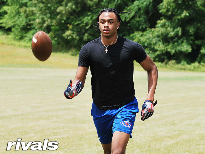 Marcus Freeman and Chris O'Leary have made the rising safety a priority target in the 2022 class.