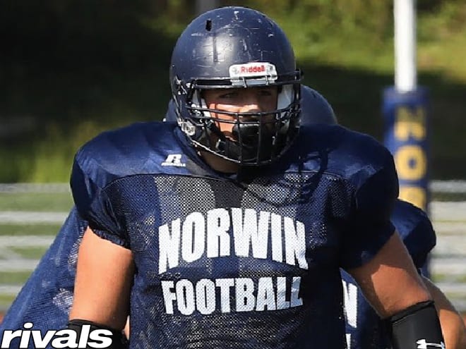 Class of 2021 offensive tackle Anthony Giansante committed to Western Kentucky on Monday.
