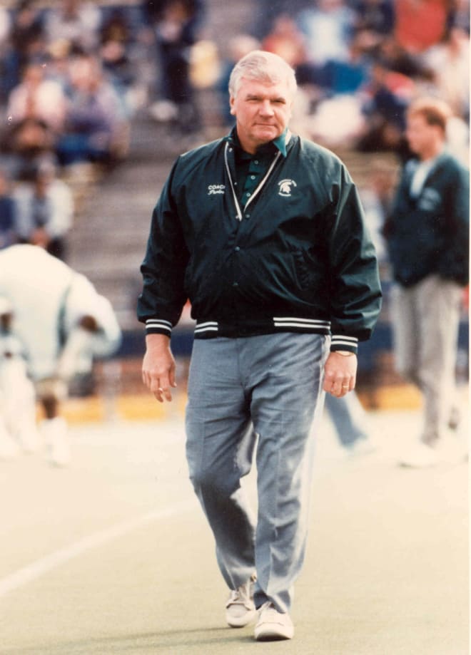 Michigan state deals coaches jacket