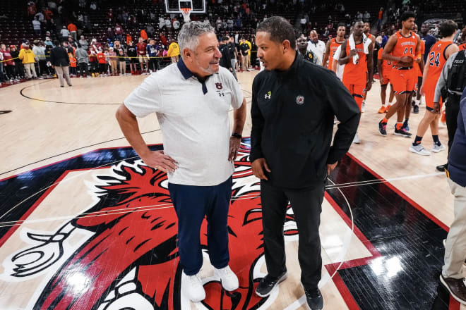 Auburn HC Brue Pearl with South Carolina HC Lamont Paris