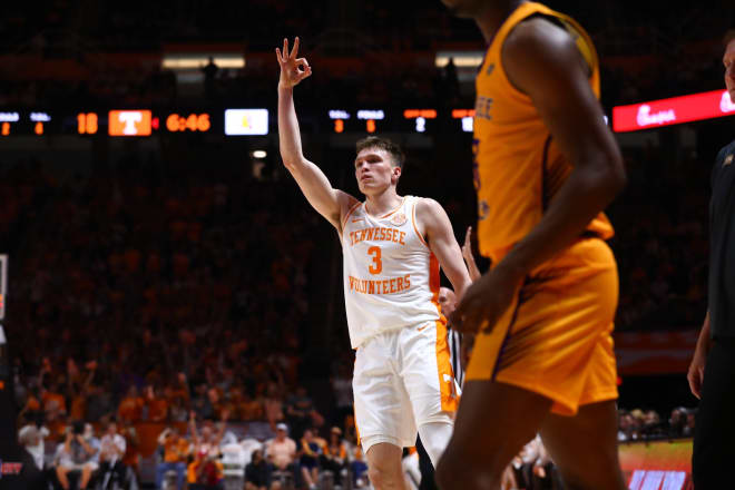 Tennessee guard Dalton Knecht (3) shoots a 3-pointer in the first half of the Vols' win over Tennessee Tech on Monday at Food City Center.