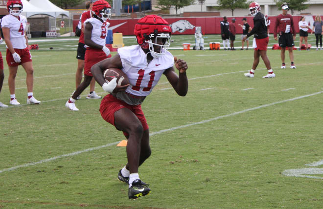 Arkansas WR Sam Mbake intends to enter the transfer portal.