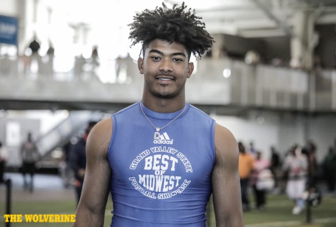 Three-star wide receiver Devell Washington is a massive receiver and would likely give undersized cornerbacks a lot of trouble.