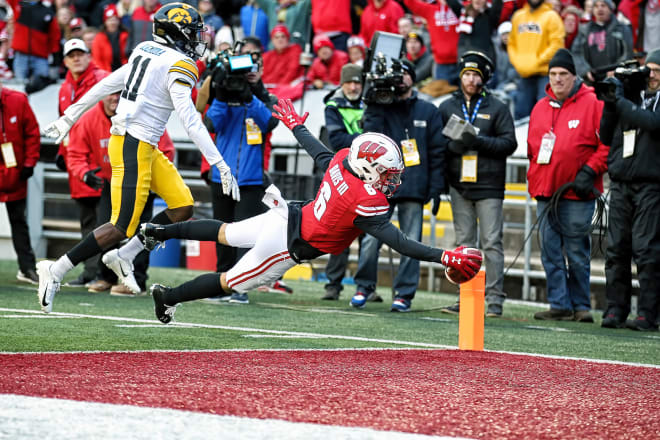 Wisconsin WR Danny Davis (6) diving for the Badgers' first touchdown against Iowa on Nov. 2