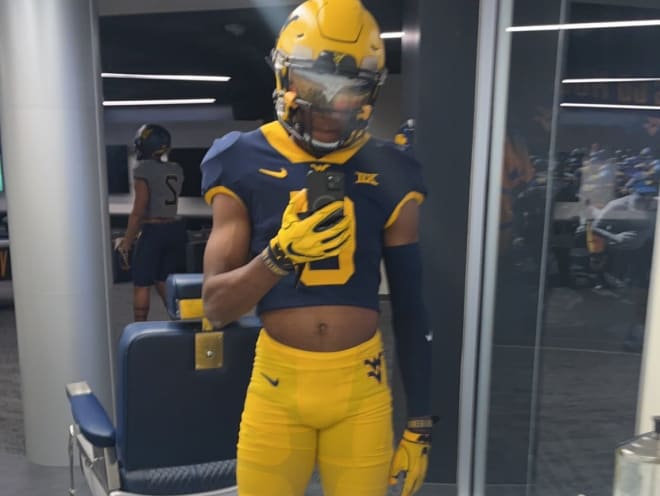 2024 DB Franklin Connects With Coaches During West Virginia Stop WVSports   Rnz96lumsubpjd6fbtff