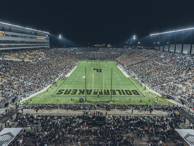 Purdue administration leaders met last week with Populous architectural firm officials to map out a south end zone project plan.