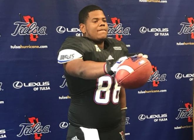 Tulsa picked up a commitment from Killeen DE RaQuan Thompson on Sunday morning.