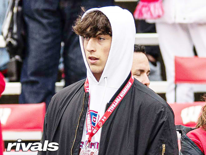 Three-star outside linebacker Brenden Anes committed to Wisconsin on Monday. 