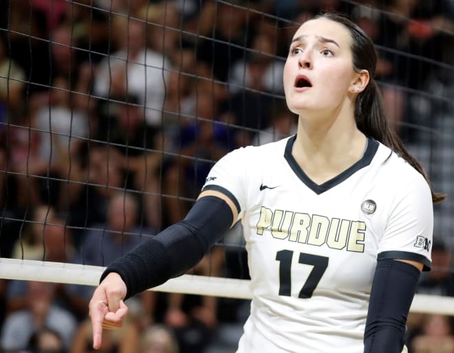 Purdue Boilermakers Eva Hudson (17) reacts to a call during the NCAA women s volleyball match against the Creighton Bluejays, Saturday, Aug. 26, 2023, at Purdue University s Holloway Gymnasium in West Lafayette, Ind. Creighton won 3-0.