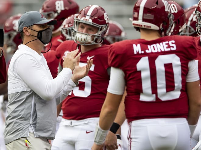 Alabama offensive coordinator Steve Sarkisian, acting as head coach during head coach Nick Saban's COVID-19 quarantine, takes the field with the team for warmups at Bryant-Denny Stadium for the Iron Bowl against Auburn. Photo | Imagn