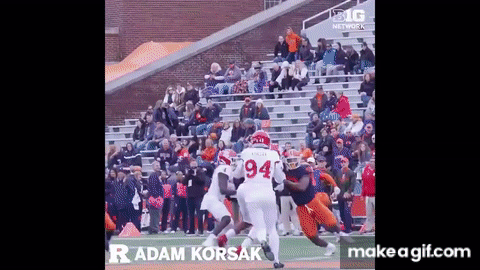 Adam Korsak downs a pair of punts inside the 5-yard line against Illinois on Oct. 30, 2021