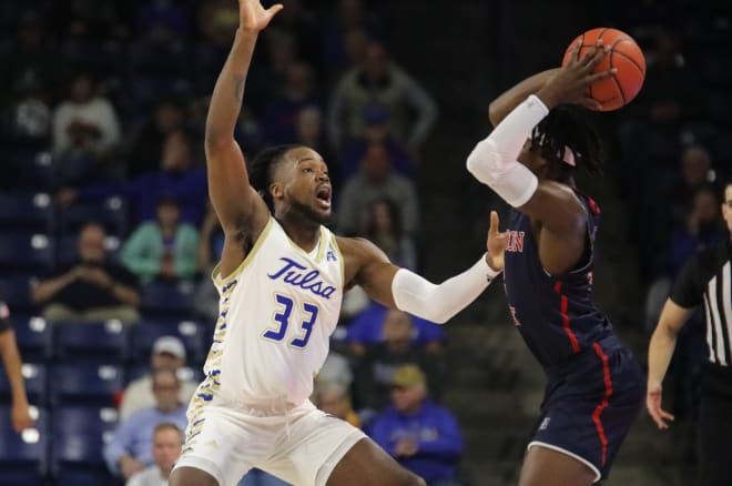 Bryant Selebangue finished with 15 points and 10 rebounds.