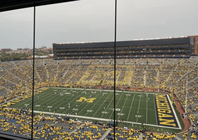 Michigan Wolverines football is set to play Washington.