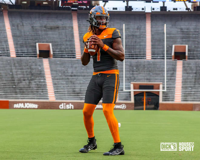 Tennessee Football: 10 year anniversary of the black jerseys