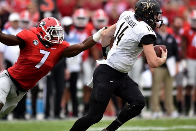 Lorenzo Carter is hoping to finally put it altogether for his senior year.