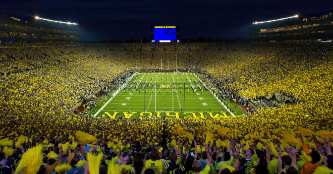 Michigan Wolverines football fans are ready to return to the Big House in 2021
