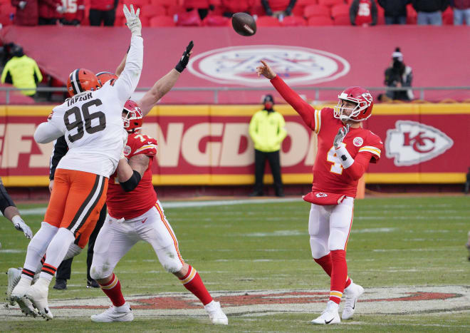 Former Michigan quarterback Chad Henne retires as Super Bowl champion