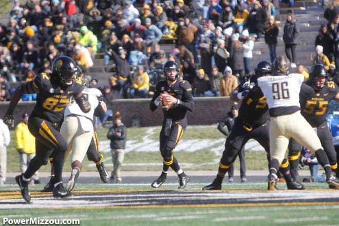 Vanderbilt beats Michigan to force a Game 3