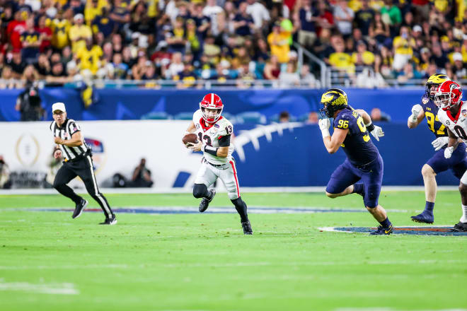 UGA Football: Twitter Reactions to Stetson Bennett Getting Drafted in the  4th Round at #128 Overall to the Rams – Field Street Forum