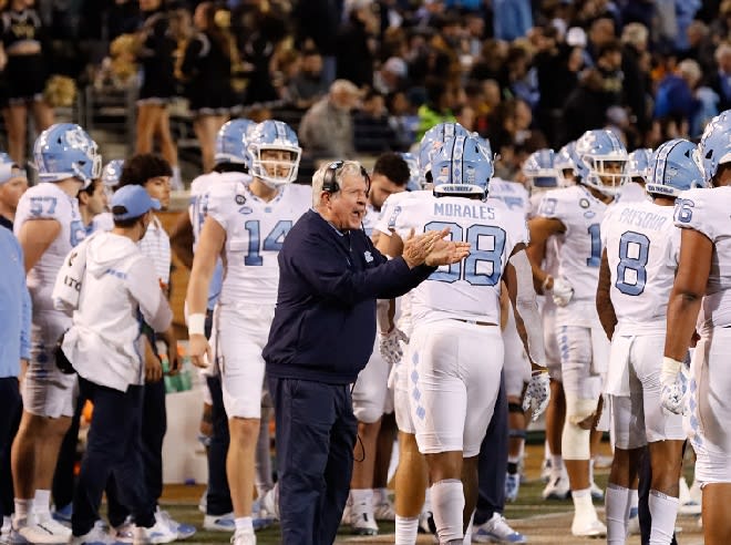 Who won UNC vs South Carolina football game in Charlotte