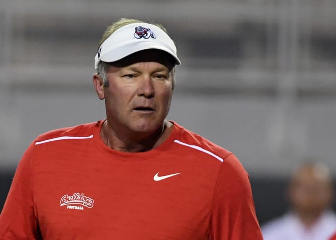 DeRuyter brings head coaching experience to the defensive coordinator position