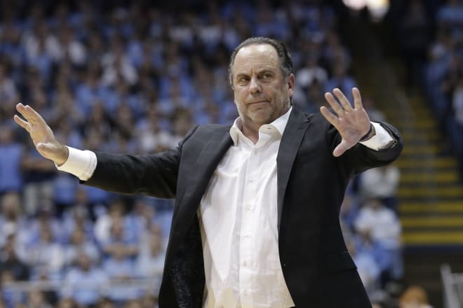 Notre Dame Fighting Irish men’s basketball head coach Mike Brey during a game