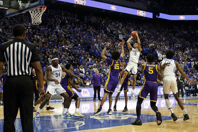 Kentucky junior forward Jacob Toppin will enter his name in the NBA Draft while retaining his UK eligibility.