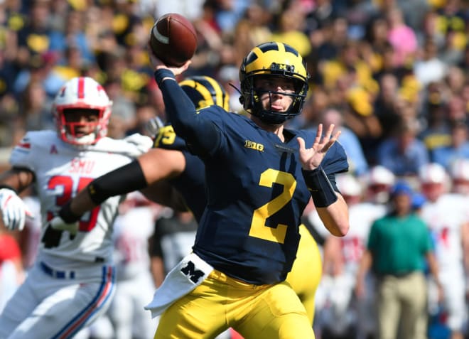 Michigan Football - A stellar afternoon from Shea Patterson and Donovan  Peoples-Jones! PATTERSON: 14-18, 237 yards, 3 touchdowns PEOPLES-JONES: 4  catches, 90 yards, 3 touchdowns #GoBlue