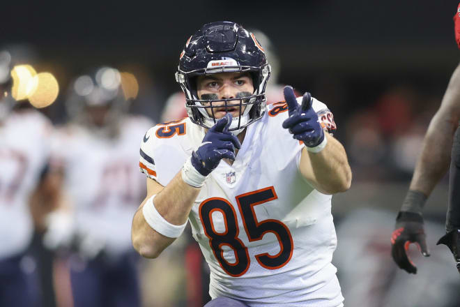 After three NFL seasons with the Chicago Bears, former NFL tight end Cole Kmet was able to finish his degree work at ND and graduates on Sunday.