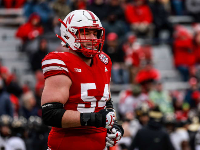 Nebraska football OL Bryce Benhart