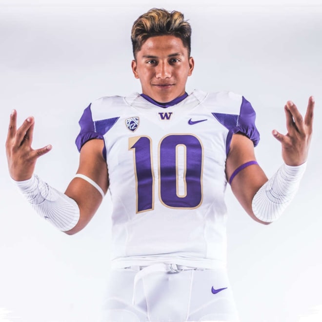 2019 three-star Kahuku (Hi.) outside linebacker Miki Ah You during an unofficial visit to UW in June. 
