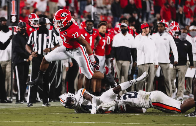 Kendall Milton carries the ball during Georgia's win over Auburn. (UGA Sports Communications)