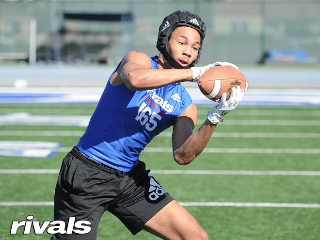 Where does Notre Dame stand with 2021 WR target Cristian Dixon?