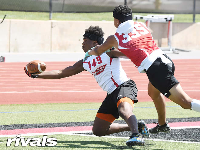 Dahlyn Jones shows off his great hands during a summer camp.