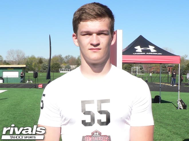 Class of 2019 tight end Logan Lee committed to Iowa this morning.