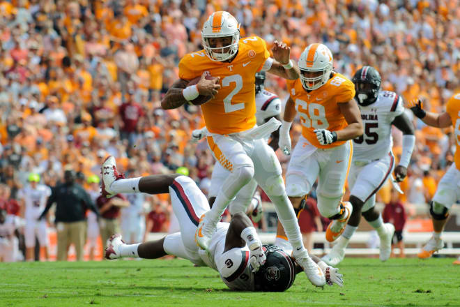 VFLs in the NFL: Alvin Kamara returns from suspension - VolReport