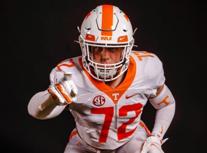 2024 three-star Murfreesboro (Tenn.) offensive lineman Jesse Perry recently visited Tennessee and later committed to the Vols. 
