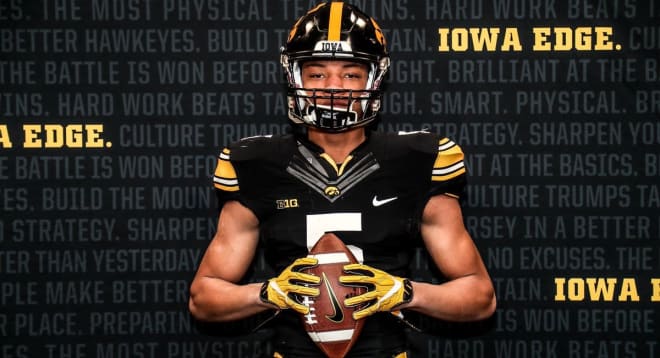 Linebacker Jestin Jacobs will make his official visit to Iowa on June 23rd.