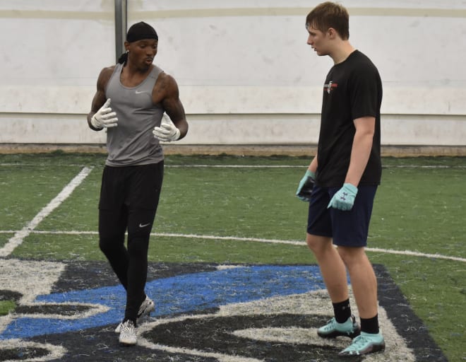 Kansas City Chiefs wide receiver Mecole Hardman training with Notre Dame tight end commit Cane Berrong