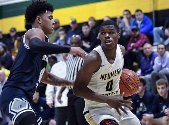  Neumann-Goretti guard Hysler Miller grabs a new offer from East Carolina and goes in depth on his recruitment.