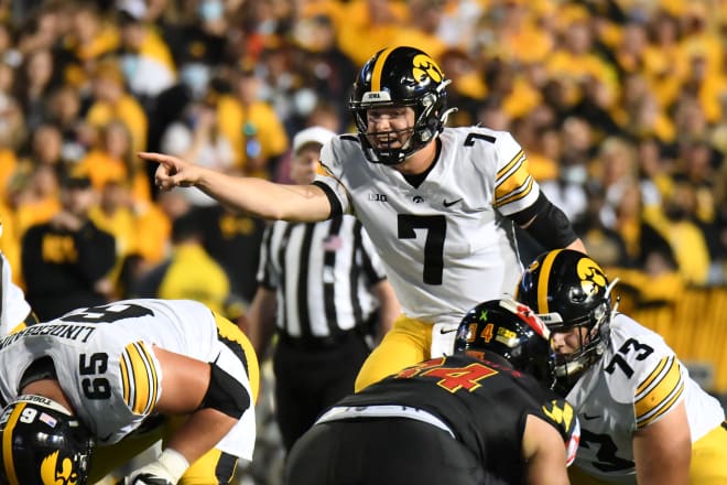 Pro Football Focus Grades: Iowa Offense - Go Iowa Awesome