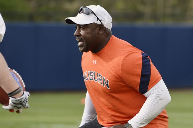 McGriff working with Auburn's secondary this spring.
