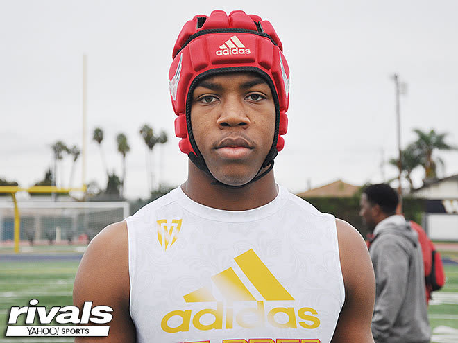 Holland — a 6-1, 175-pound safety at Oakland (Calif.) Bishop O’Dowd — is listed as the No. 41 prospect in the Golden State. 