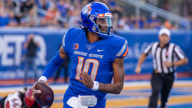 Boise State transfer QB Taylen Green announced his commitment to Arkansas on Monday.