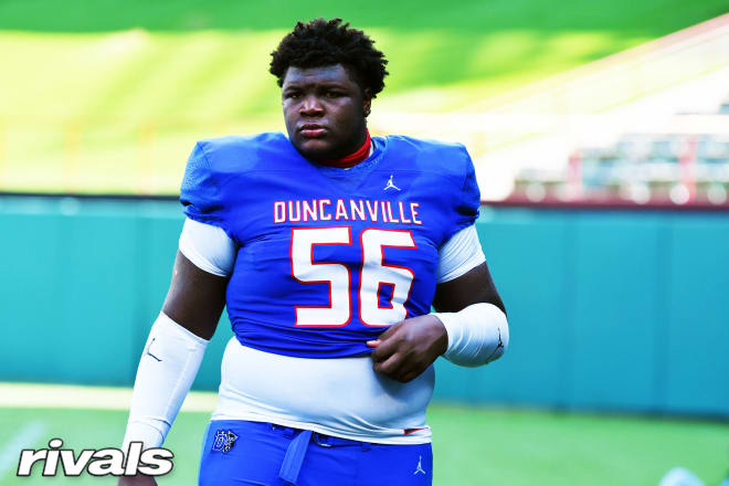 Duncanville 2022 OL Cameron Williams now holds 30 offers from programs across the country