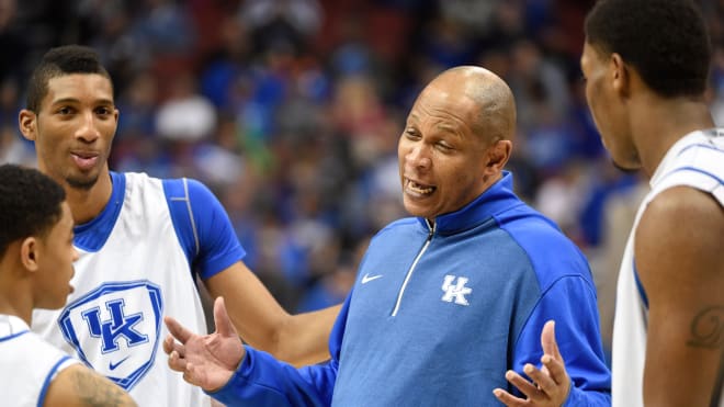 Kenny Payne talks to Kentucky players during practice ahead of second round of 2015 NCAA Tournament.